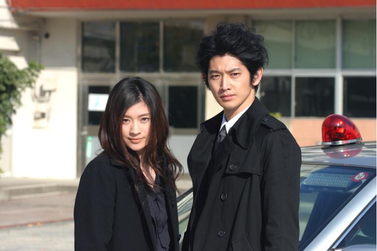 【ドラマ】『アンフェア』キャスト・相関図とあらすじを解説のワンシーン